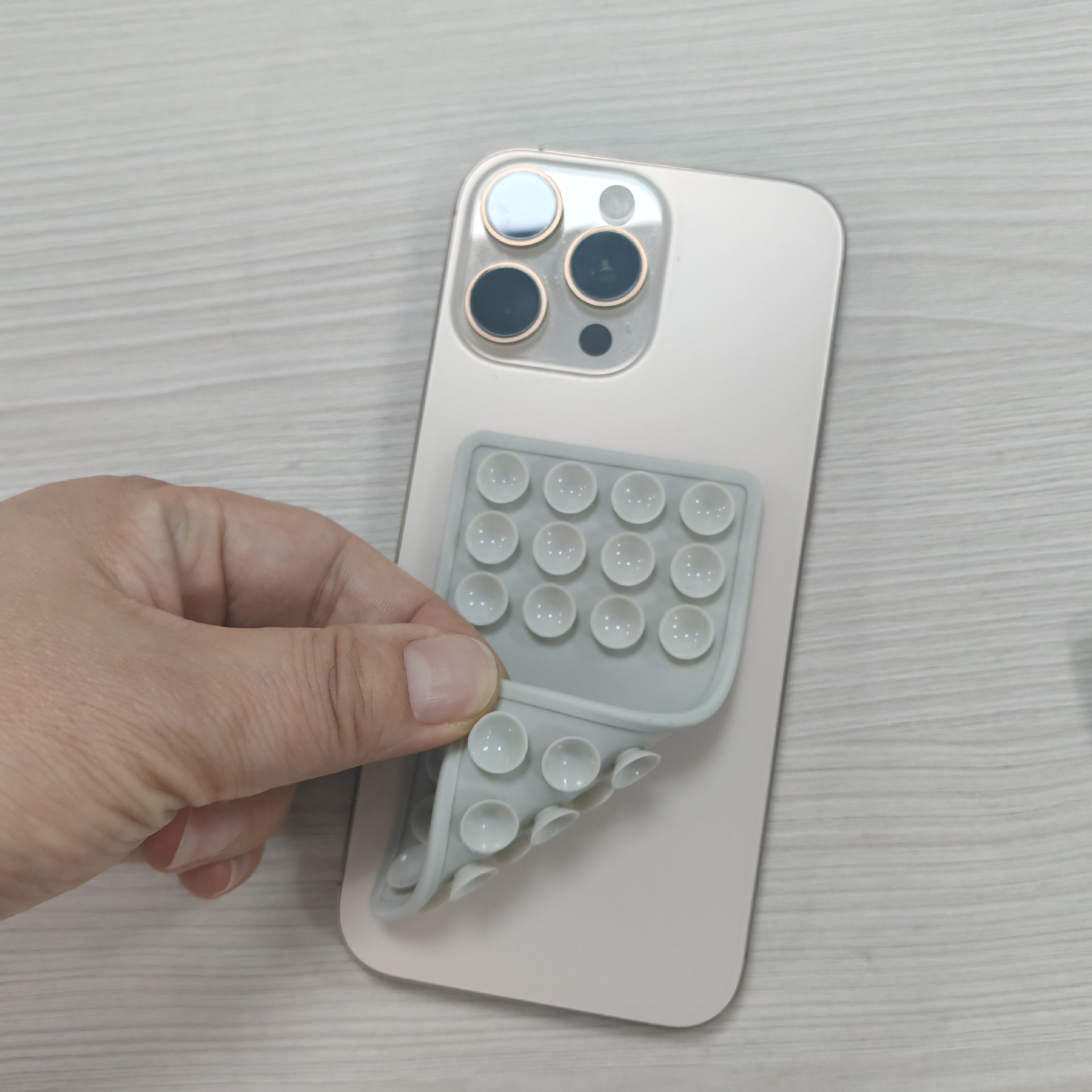 Silicone Suction Cup Phone Cas - Phone Cases 评论和价格